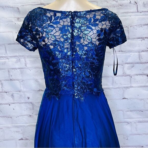 LA FEMME Chiffon Skirt Metallic Lace Evening Dress NWOT - Picture 4 of 8